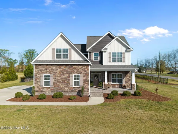 $560,000 | 2737 Cox Farm Road, Greenville, NC 27858