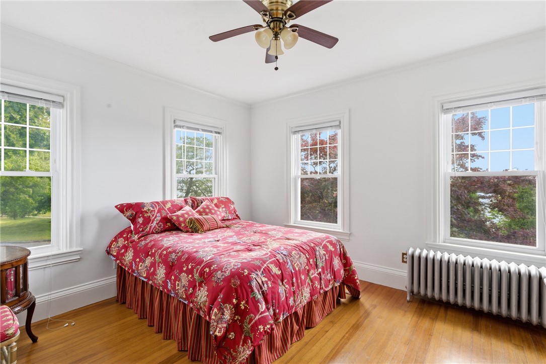 1660 Main Road Tiverton, RI 02878 - Photo 29 of 50