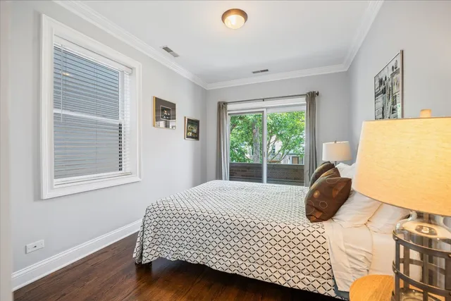 $1,325,000 | 2415 West Belle Plaine Avenue, Chicago, IL 60618