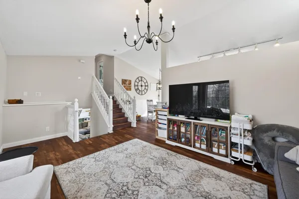 $450,000 | 5515 157th Way North, Hugo, MN 55038