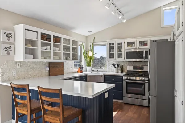 $450,000 | 5515 157th Way North, Hugo, MN 55038