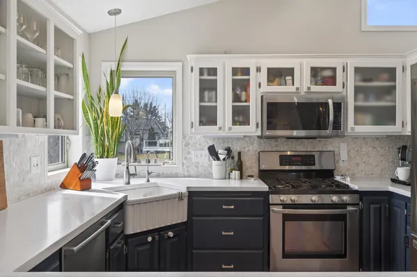 $450,000 | 5515 157th Way North, Hugo, MN 55038