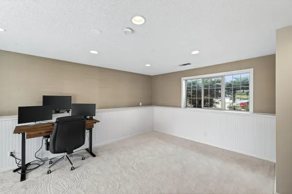 $450,000 | 5515 157th Way North, Hugo, MN 55038