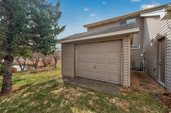 $450,000 | 5515 157th Way North, Hugo, MN 55038