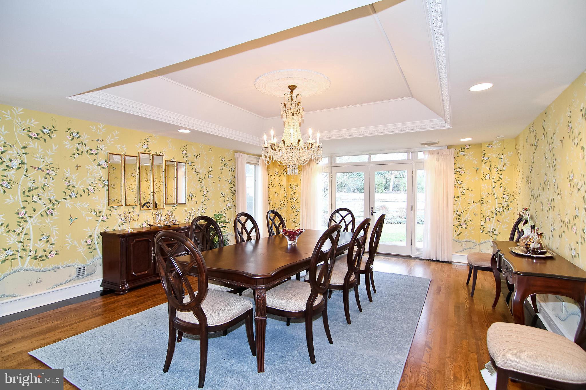 10308 Iron Gate Road Potomac, MD 20854 - Photo 5 of 28 Dining Room