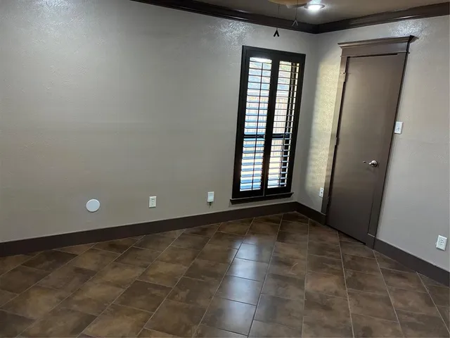 $2,400 | 5617 Ridgerock Court, Fort Worth, TX 76132