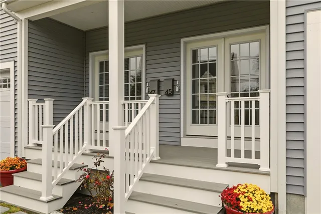 $3,500 | 47 Windsor Road, Cranston, RI 02905