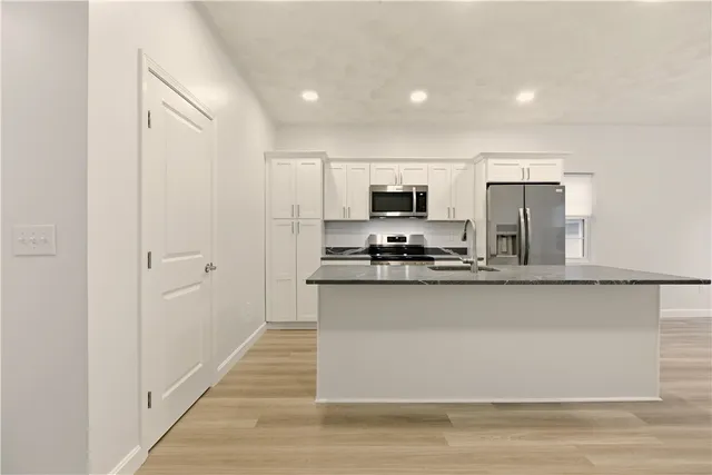 $3,500 | 47 Windsor Road, Cranston, RI 02905