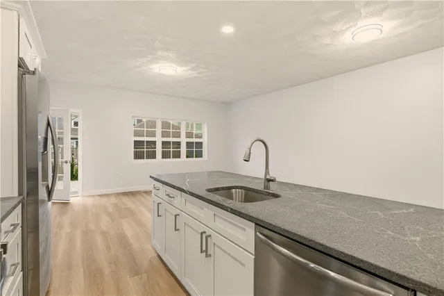 $3,500 | 47 Windsor Road, Cranston, RI 02905