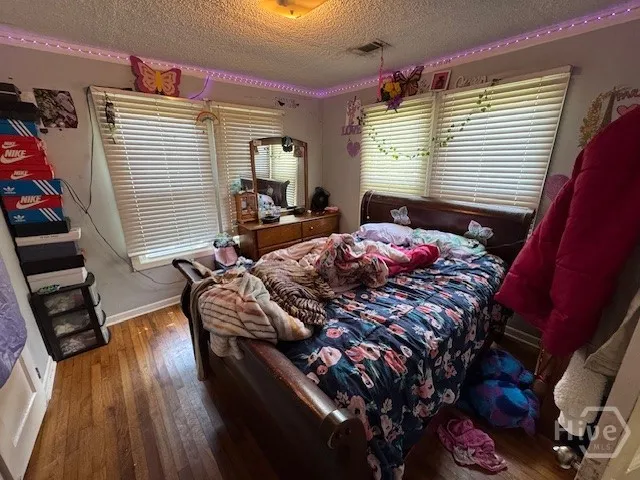 $255,000 | 320 Forrest Avenue, Savannah, GA 31404