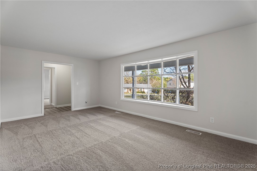 511 York Road Fayetteville, NC 28303 - Photo 8 of 33 Gallery Image 8