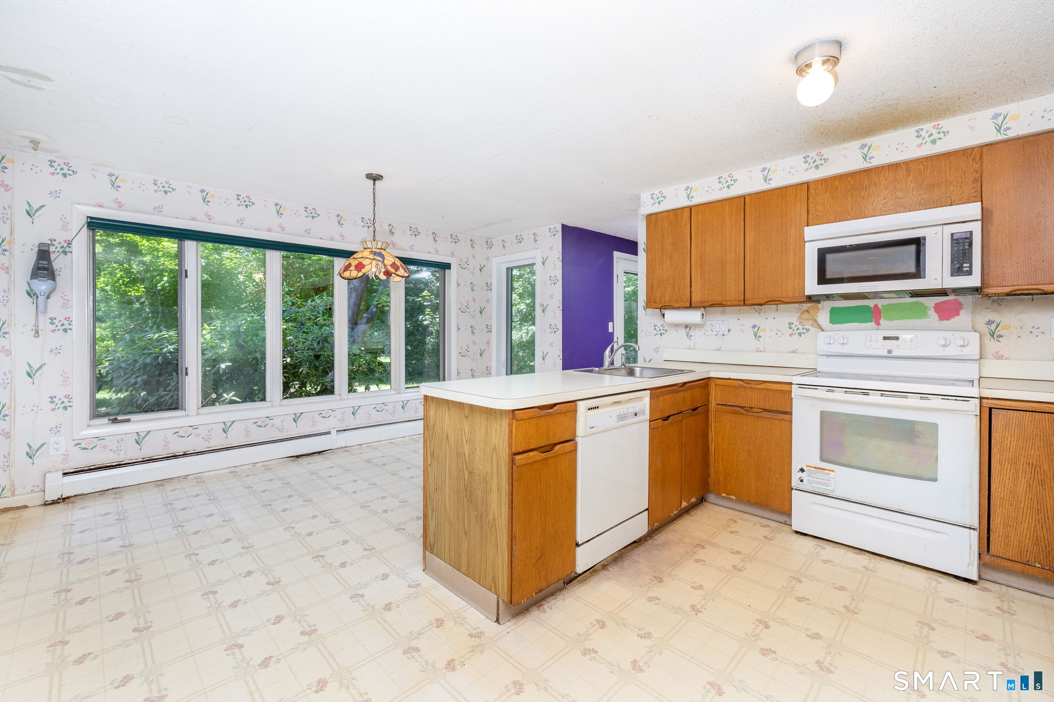 165 Grieb Road Wallingford, CT 06492 - Photo 11 of 40