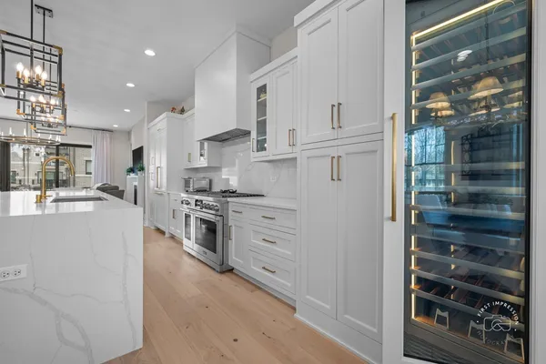 $1,789,500 | 108 North Wright Street, Naperville, IL 60540