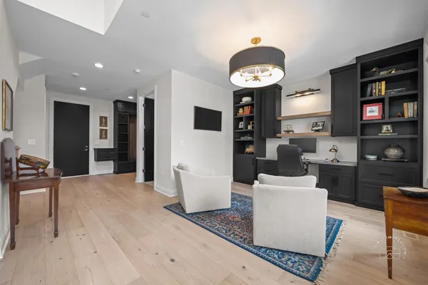 $1,789,500 | 108 North Wright Street, Naperville, IL 60540