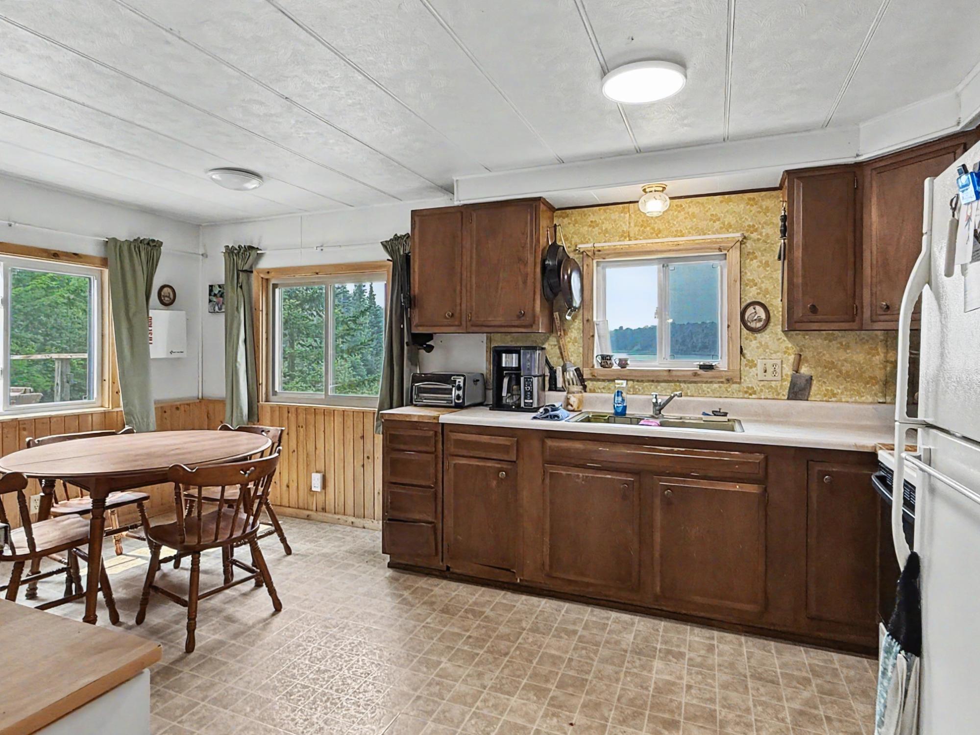 7867 East Armour Lake Road Presque Isle, WI 54557 - Photo 5 of 39 Gallery Image 5