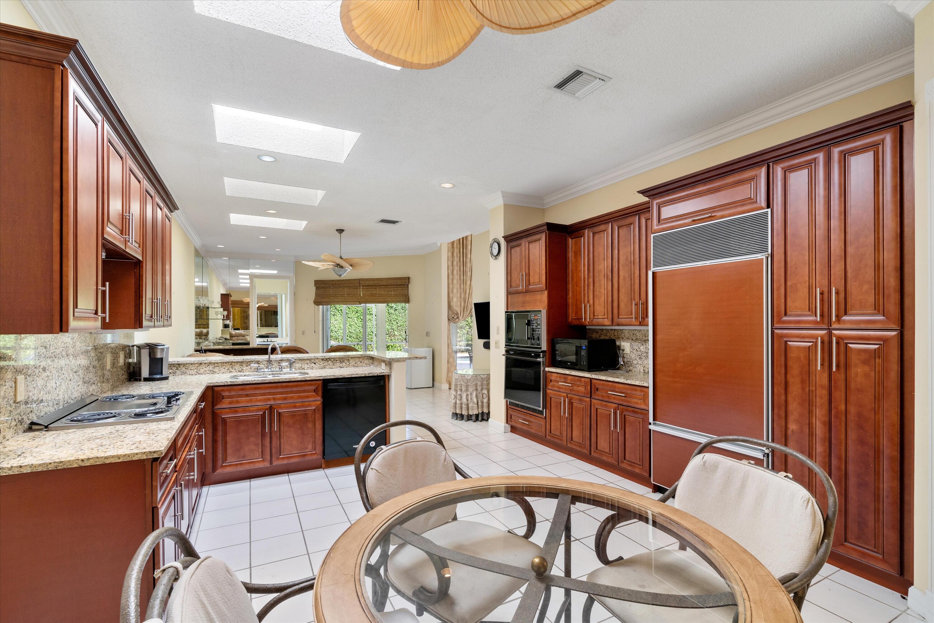 5347 Ascot Bend Road Boca Raton, FL 33496 - Photo 5 of 43 Breakfast Area/Kitchen