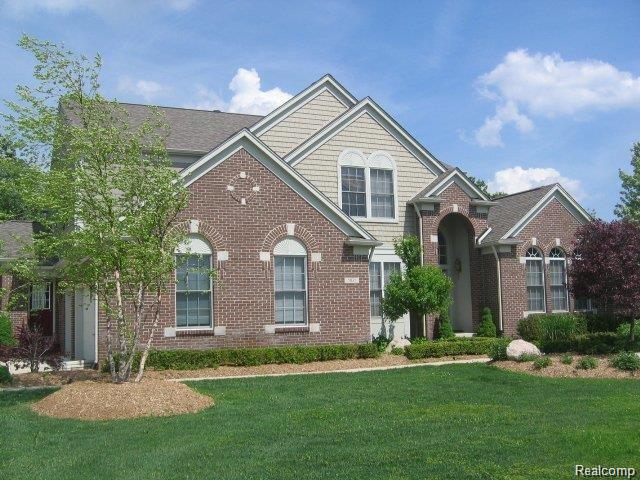 5835 Stonehaven Boulevard Rochester, MI 48306 - Photo 1 of 31