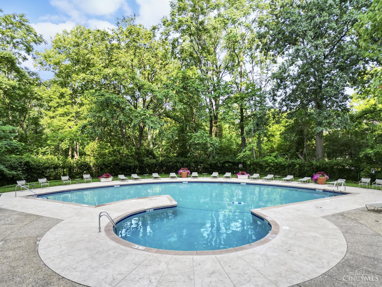 2324 Madison Road, Unit 204 Cincinnati, OH 45208 - Photo 30 of 34 Beautiful heated pool.