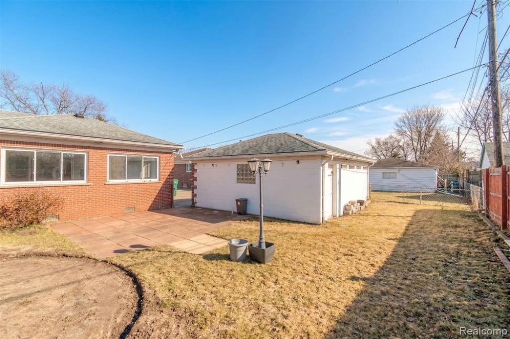 21135 Virginia Avenue Eastpointe, MI 48021 - Photo 33 of 33