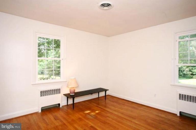 13041 Beaver Dam Road Cockeysville, MD 21030 - Photo 17 of 22 Bedroom #2