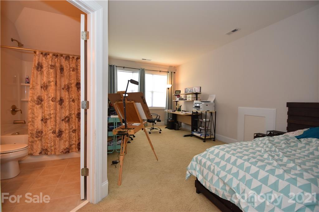 6715 Springs Mill Road Charlotte, NC 28277 - Photo 31 of 47 Gallery Image 31