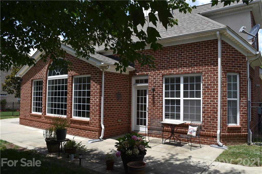 6715 Springs Mill Road Charlotte, NC 28277 - Photo 43 of 47 Gallery Image 43