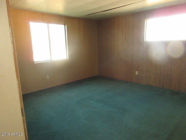 1430 Basham Road Globe, AZ 85501 - Photo 4 of 5 8