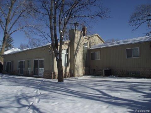 2568 Pine Ridge Road West Bloomfield, MI 48324 - Photo 2 of 20 2.JPG
