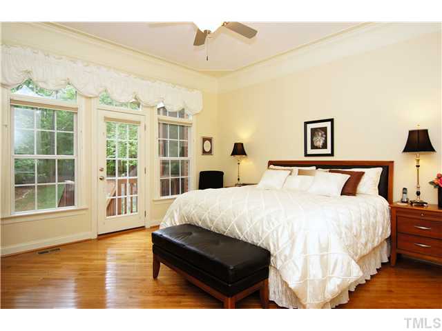 5240 Levering Mill Road Apex, NC 27539 - Photo 12 of 25