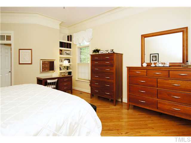 5240 Levering Mill Road Apex, NC 27539 - Photo 13 of 25