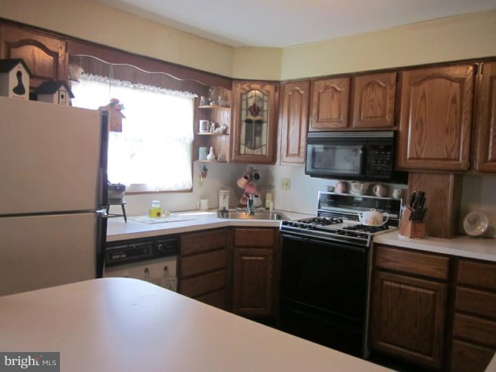 11 Lanfair Road Evesham, NJ 08053 - Photo 10 of 23 Gallery Image 10