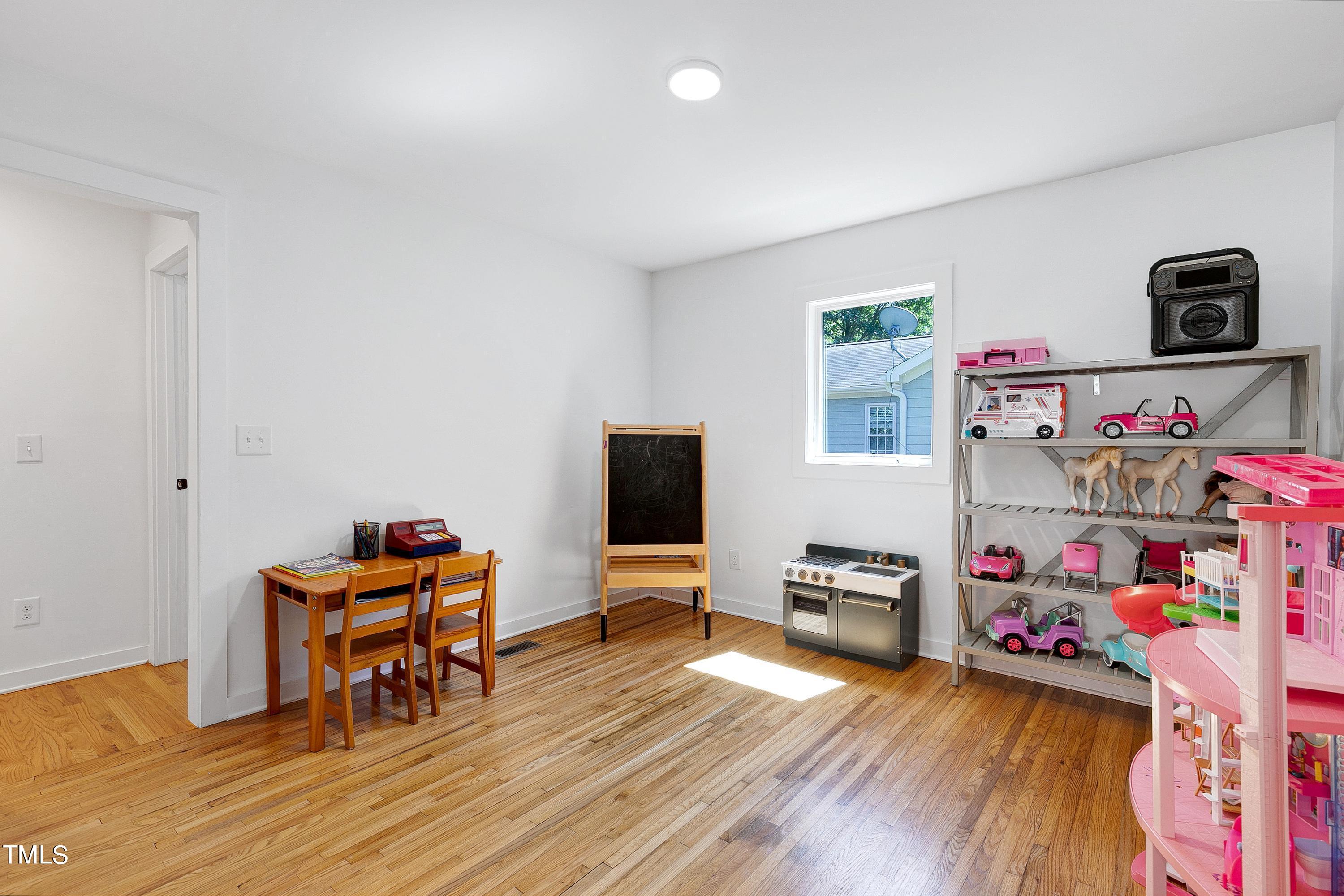 1830 Watkins Street Raleigh, NC 27604 - Photo 29 of 49 259A8767-3000