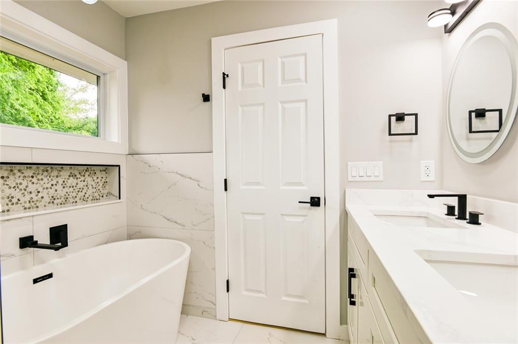 1747 Glenhaven Circle Decatur, GA 30035 - Photo 60 of 75