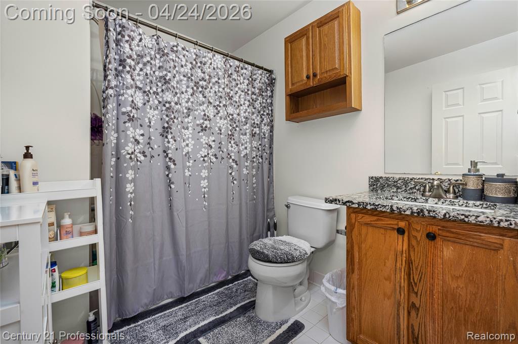 1116 Faulkner Troy, MI 48083 - Photo 15 of 37