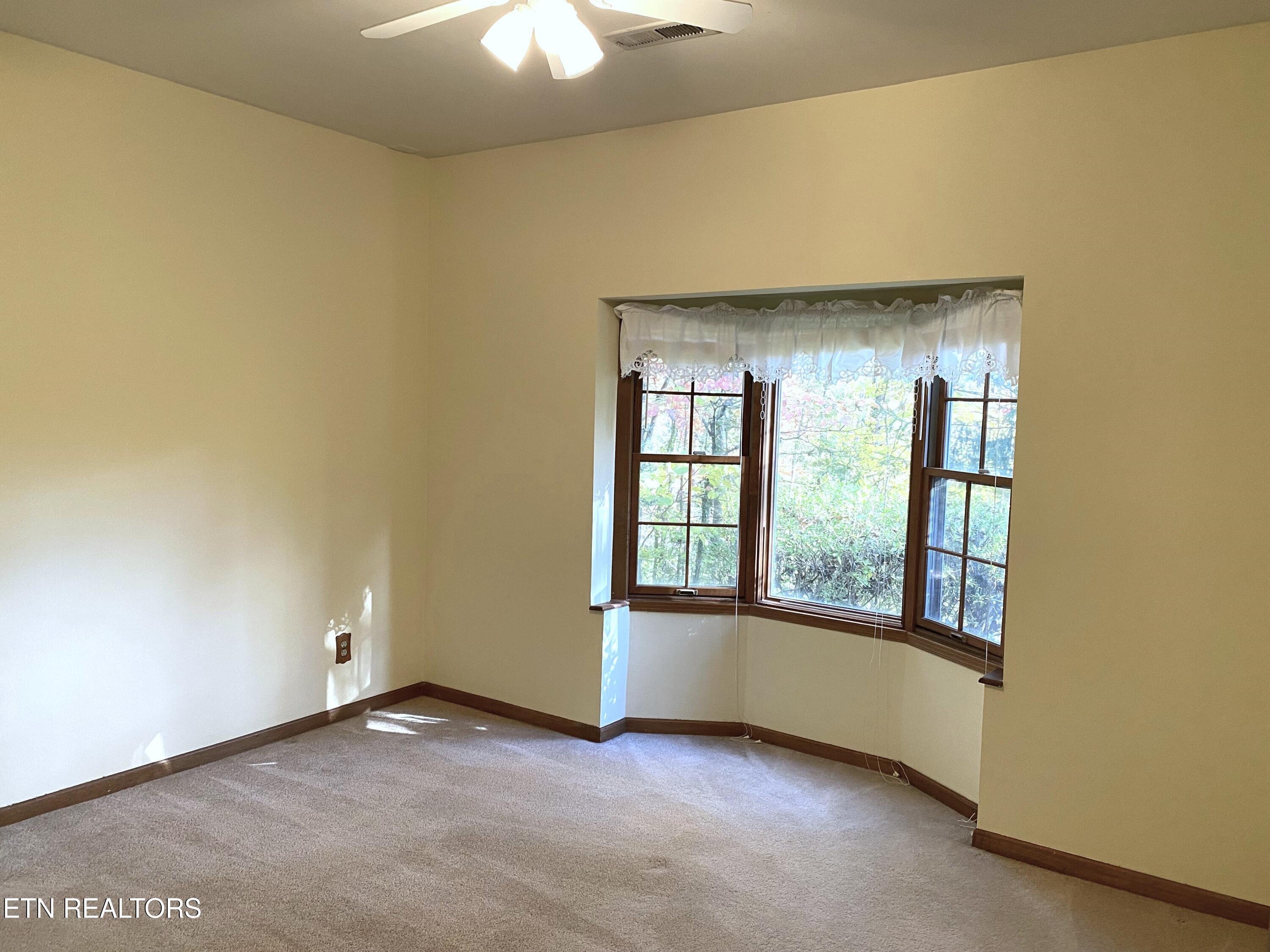 118 Mohawk Road Oak Ridge, TN 37830 - Photo 19 of 53 Bedroom 3a2