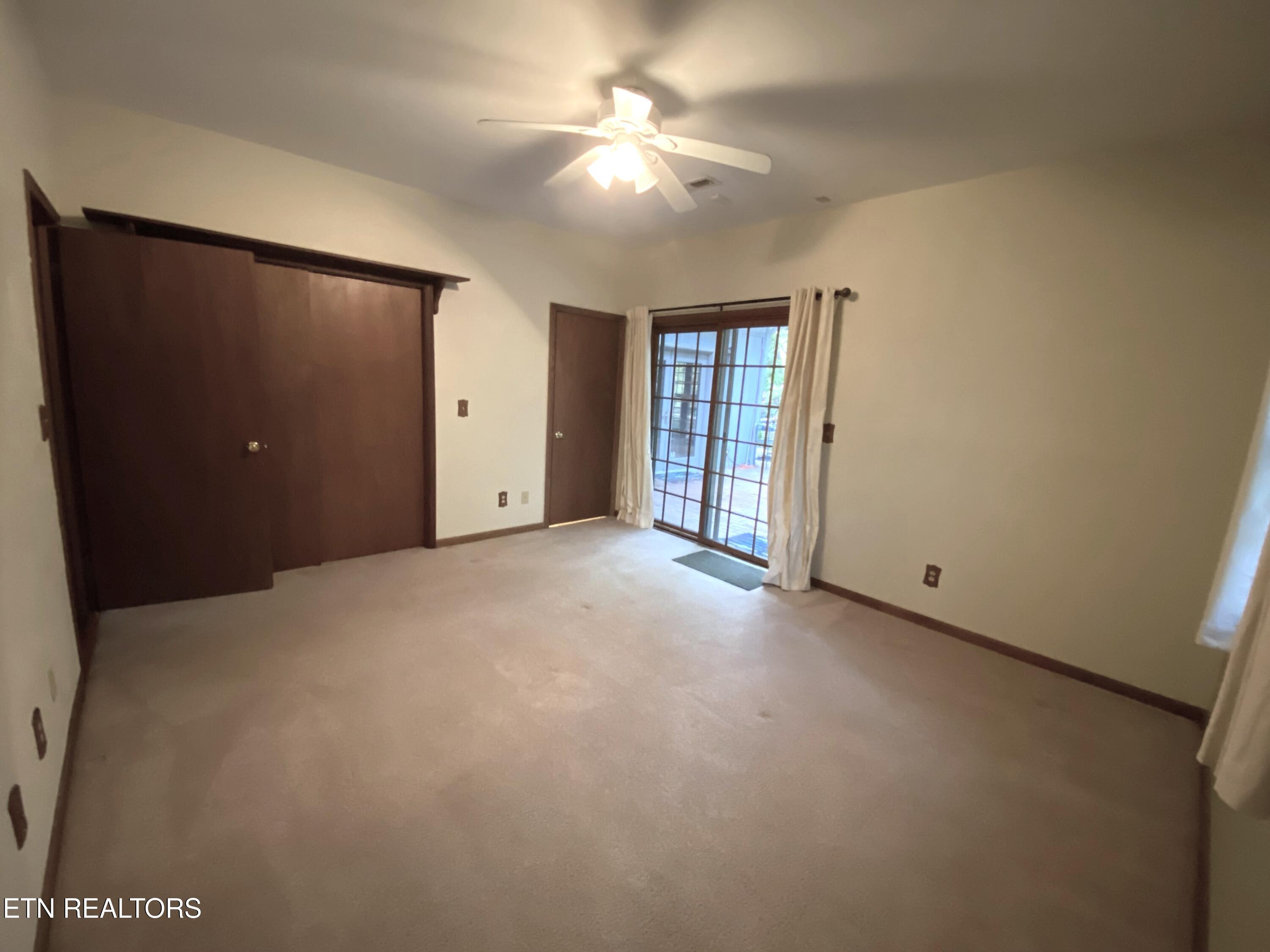 118 Mohawk Road Oak Ridge, TN 37830 - Photo 22 of 53 Main Level-Master Bedroom 1a