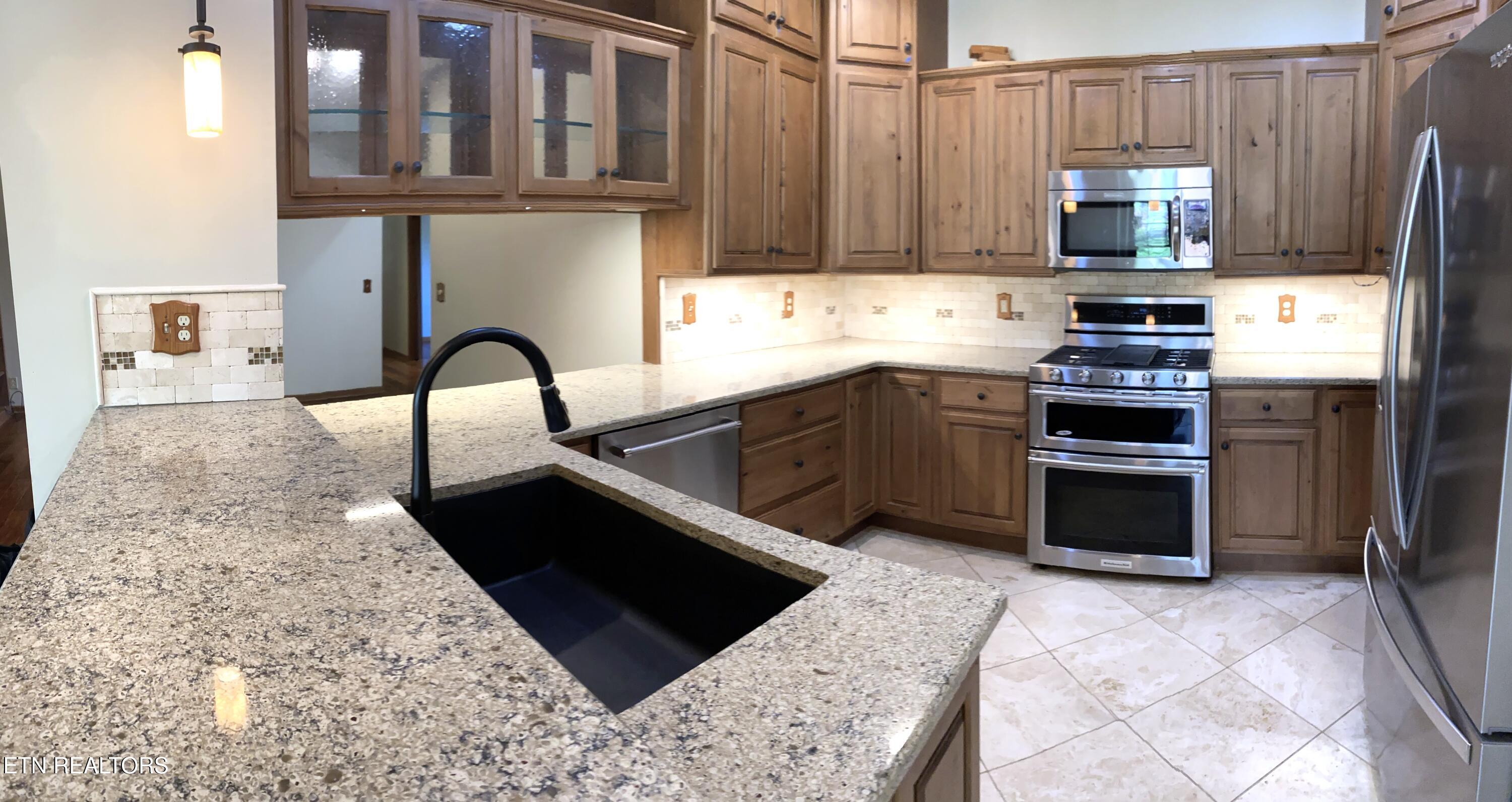 118 Mohawk Road Oak Ridge, TN 37830 - Photo 8 of 53 Kitchen 1b