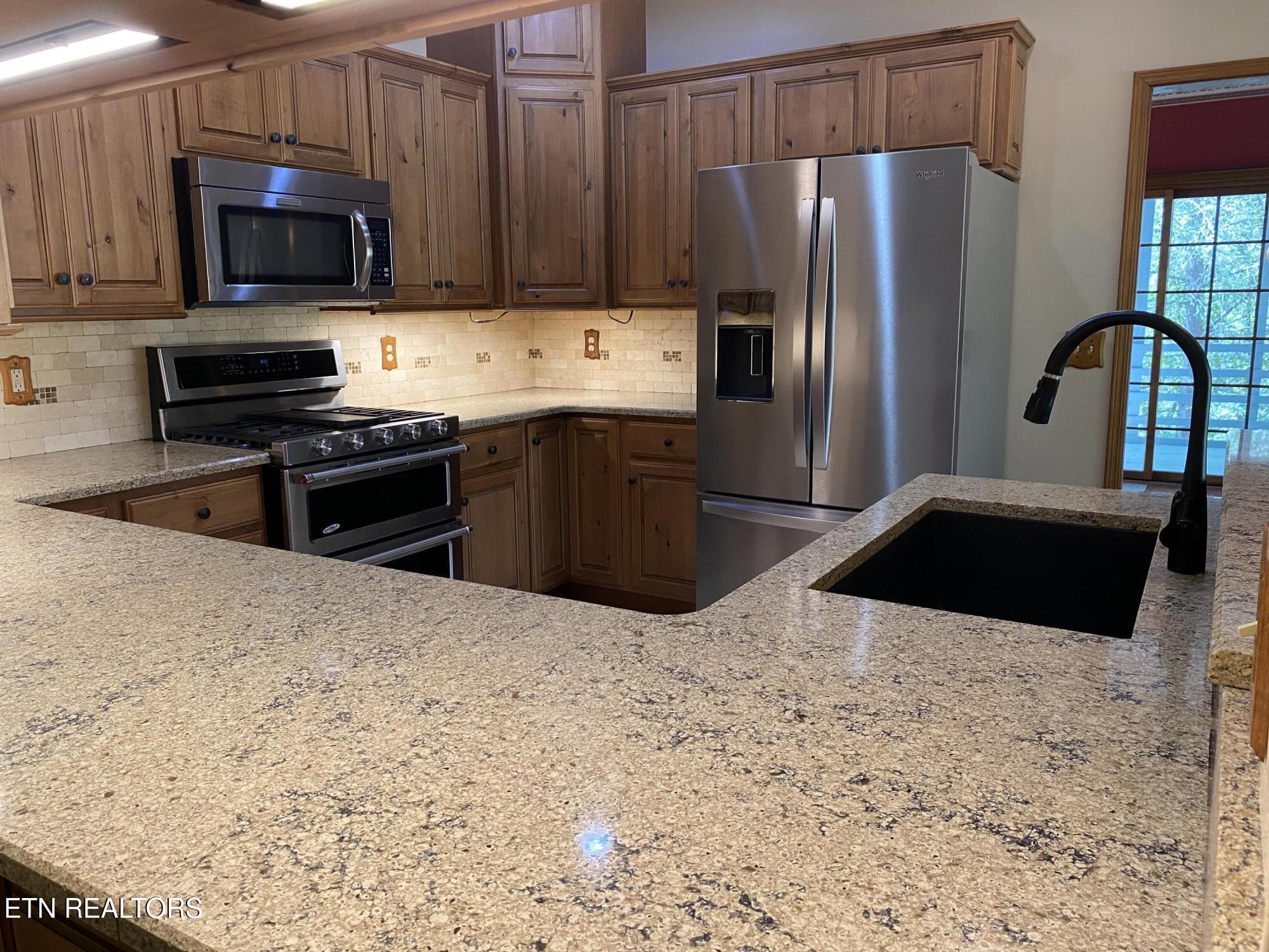 118 Mohawk Road Oak Ridge, TN 37830 - Photo 9 of 53 Kitchen 1c