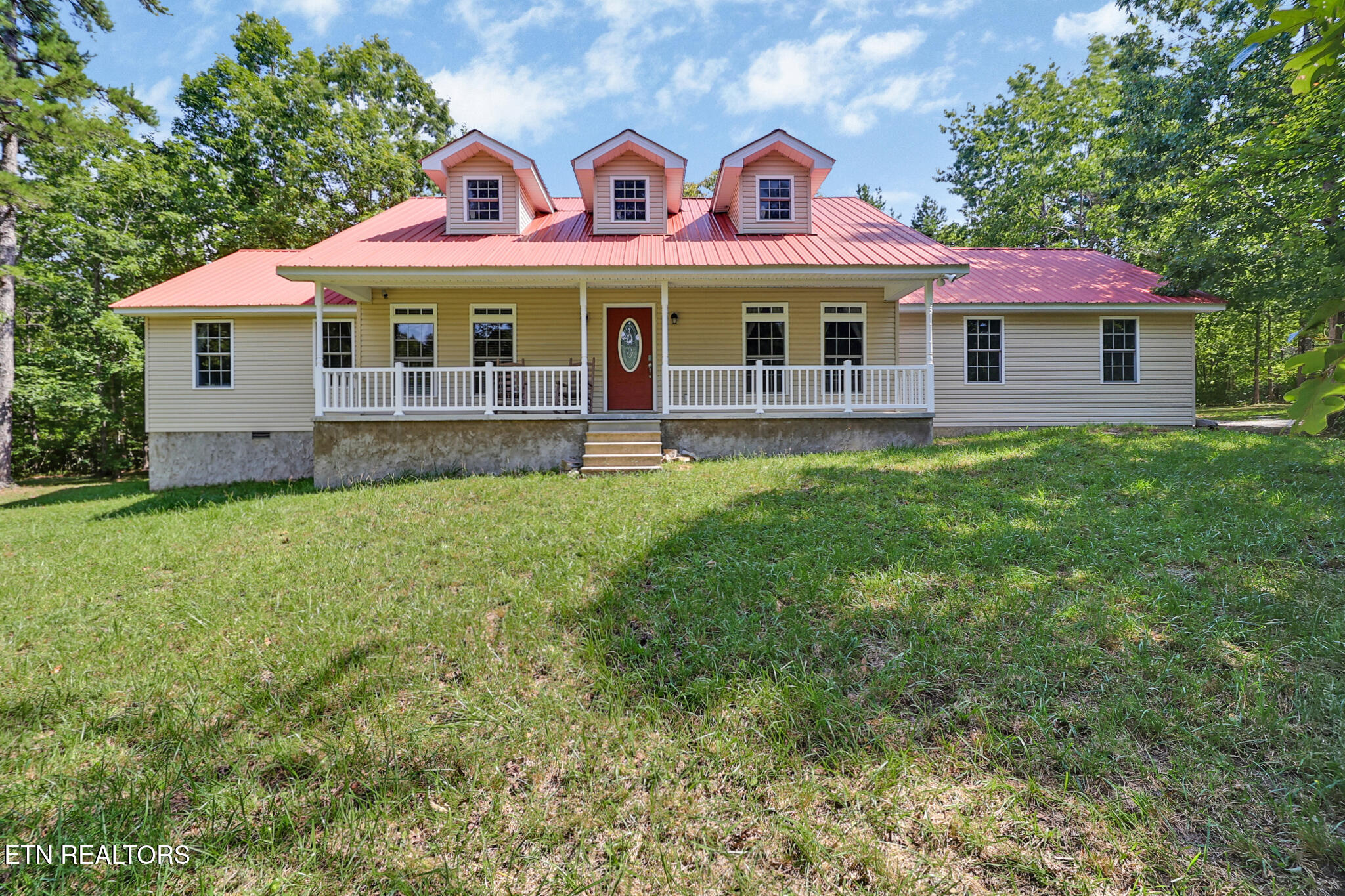 636 Timber View Road Pikeville, TN 37367 - Photo 1 of 43 Front of House