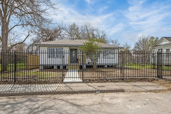 $229,000 | 5002 Lelia Street, Houston, TX 77026