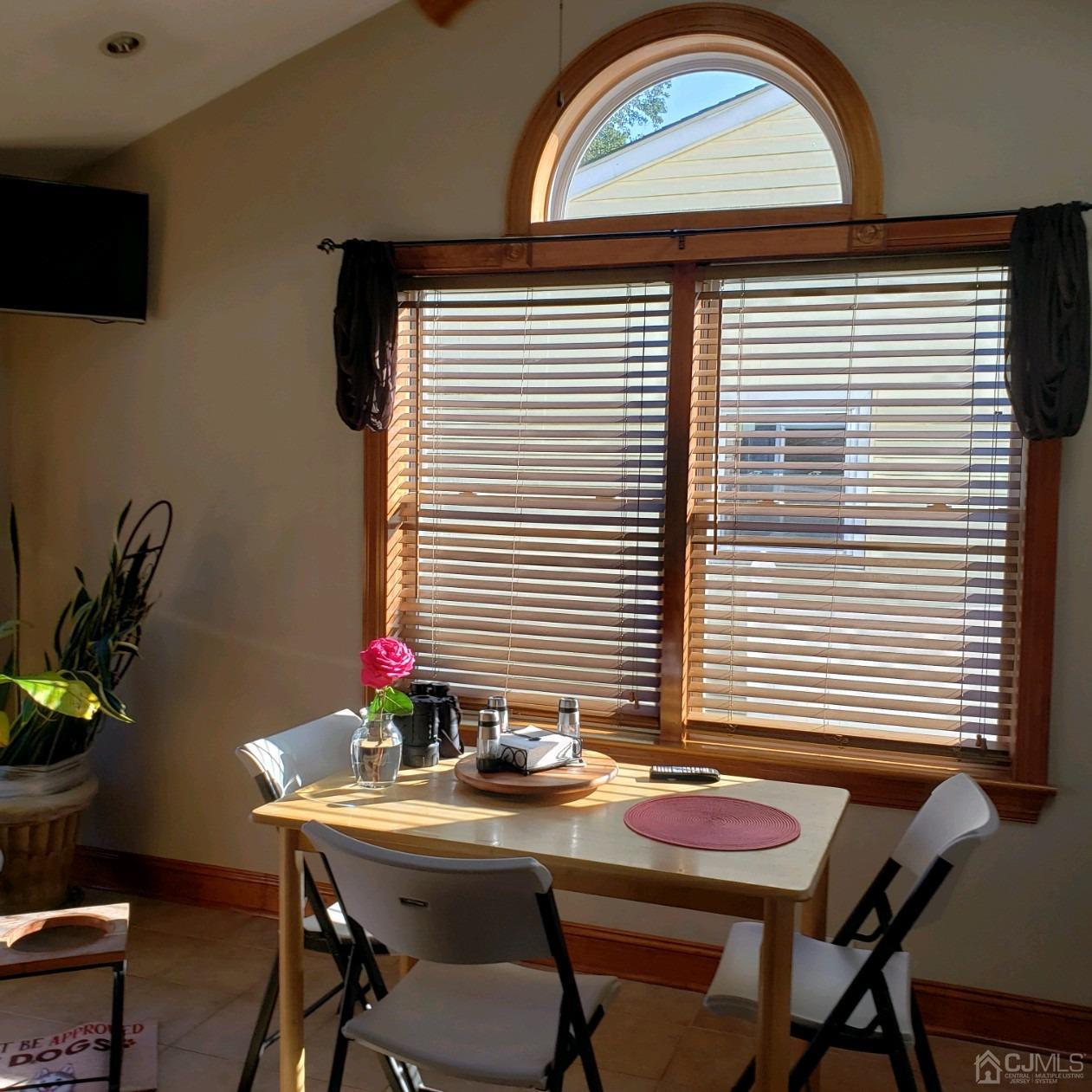 42 Wilcox Road New Brunswick, NJ 08901 - Photo 14 of 27 Gallery Image 14