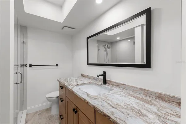 $1,750 | 1001 Pearce Drive, Unit 302, Clearwater, FL 33764