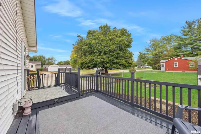 $99,900 | 304 South Main Street, Bellevue, IL 61604