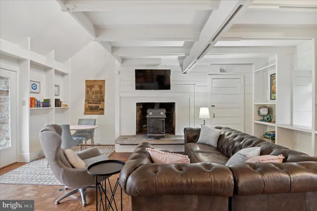 $1,800 | 565 Upper Pike Creek Road, Newark, DE 19711