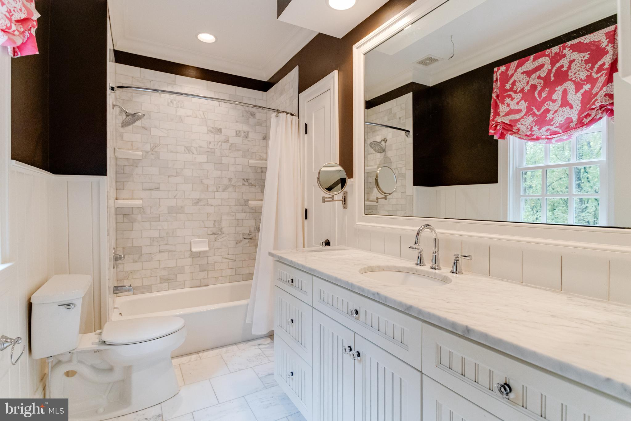 12831 Stone Eagle Road Phoenix, MD 21131 - Photo 50 of 91 2nd bathroon carrara marble