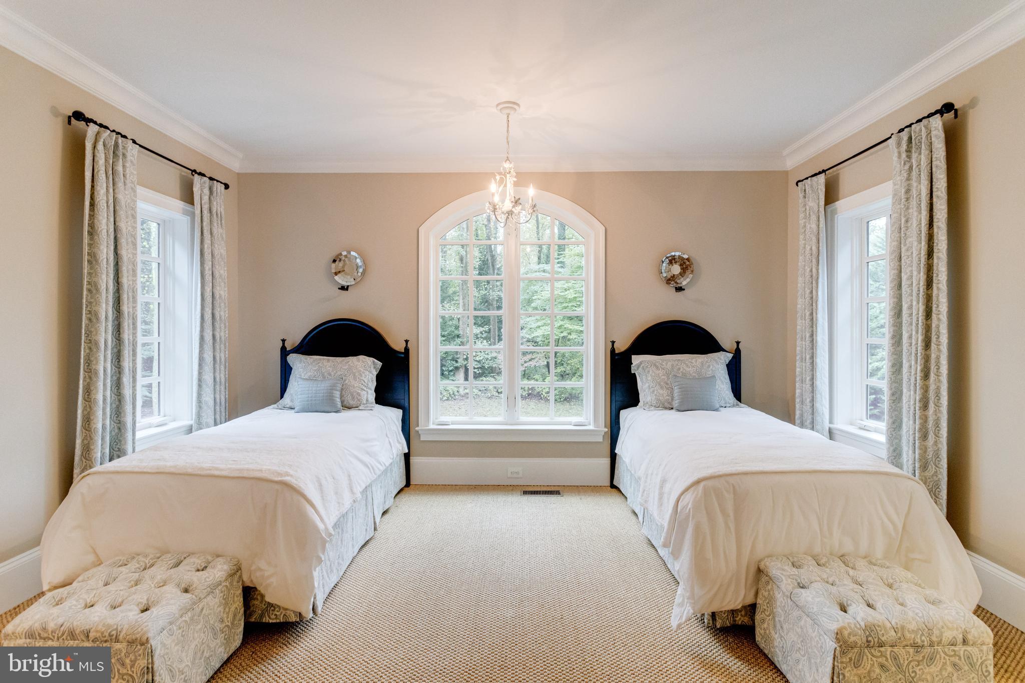 12831 Stone Eagle Road Phoenix, MD 21131 - Photo 54 of 91 Bedroom 3 w/ attached bathroom