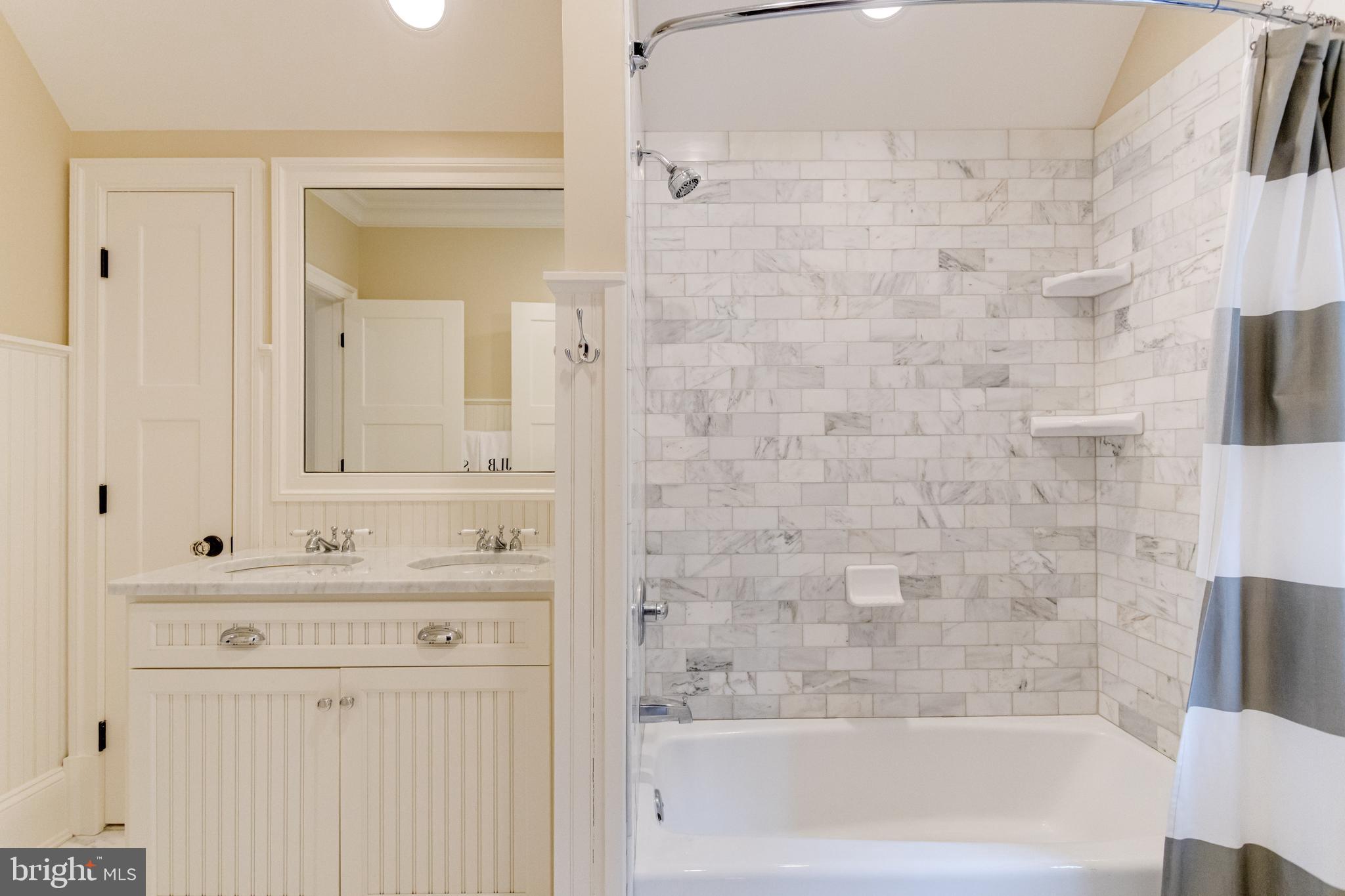 12831 Stone Eagle Road Phoenix, MD 21131 - Photo 59 of 91 Jack and Jill bathroom 4