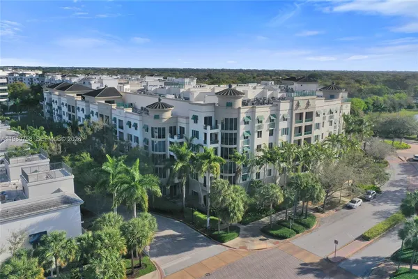 $349,000 | 510 Northwest 84th Avenue, Unit 636, Plantation, FL 33324