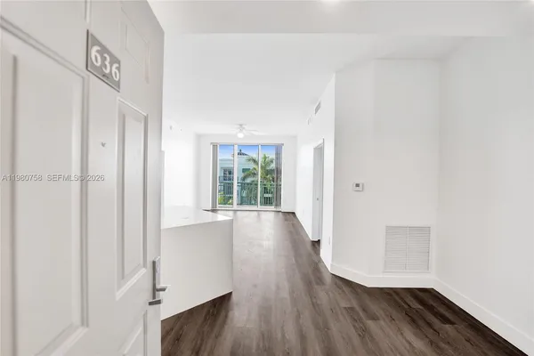 $349,000 | 510 Northwest 84th Avenue, Unit 636, Plantation, FL 33324