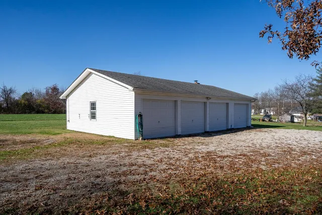 $249,900 | 28429 Trojan Road, Brookville, IN 47012